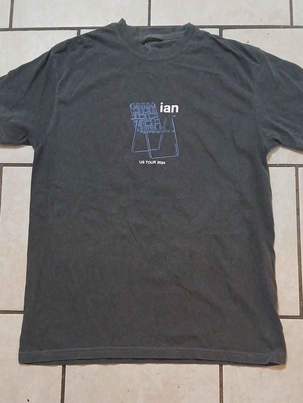 IAN Unisex Grey US Tour 2024 Liscensed Band Graphic T-Shirt NEW